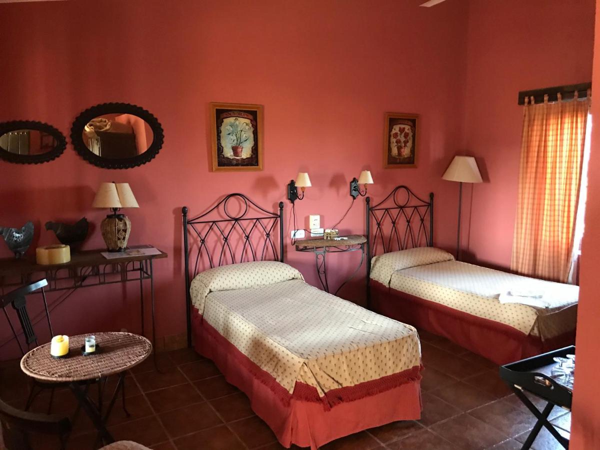 Posada Rural La Corbera Утрера Экстерьер фото